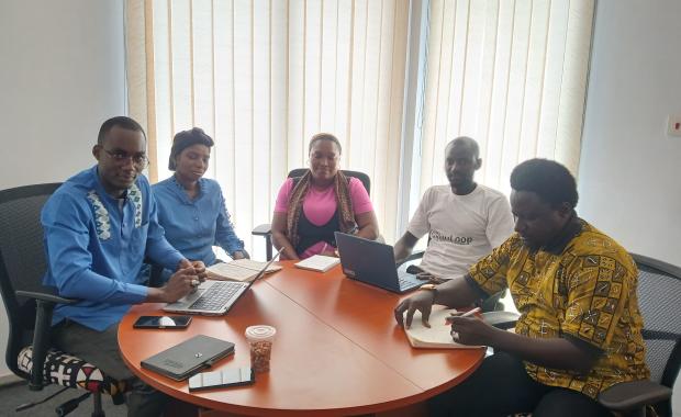 VuuLoop Meets GYIN Gambia: Building Digital Pathways for Youth Entrepreneurs