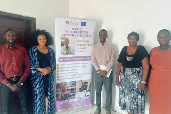 VuuLoop Meets Gambia Women’s Chamber: Supporting Women in Business Through Digital Tools
